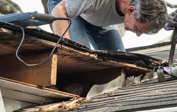 common causes of Akeld fascia damage