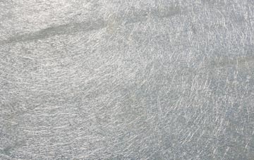Akeld laminate fibreglass or shingles?
